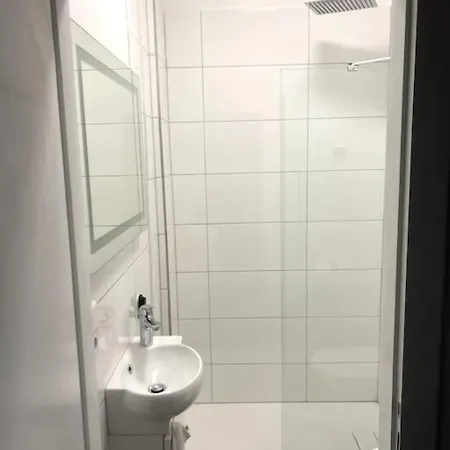 Jaybnb - Geraeumiges Am Hafen Von Apartment Dortmund